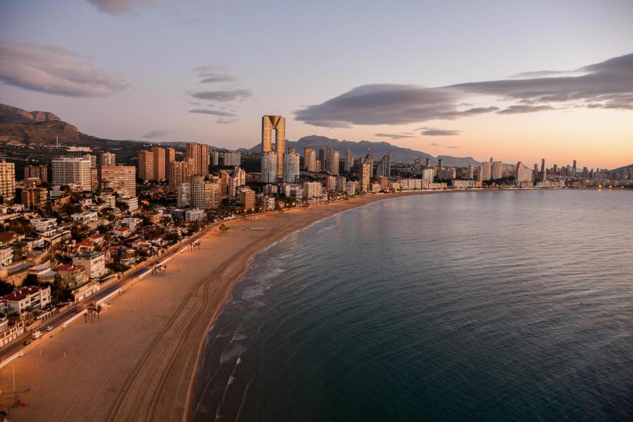 Intempo Residential Sky Resort & Spa - Benidorm, Espana Buitenkant foto