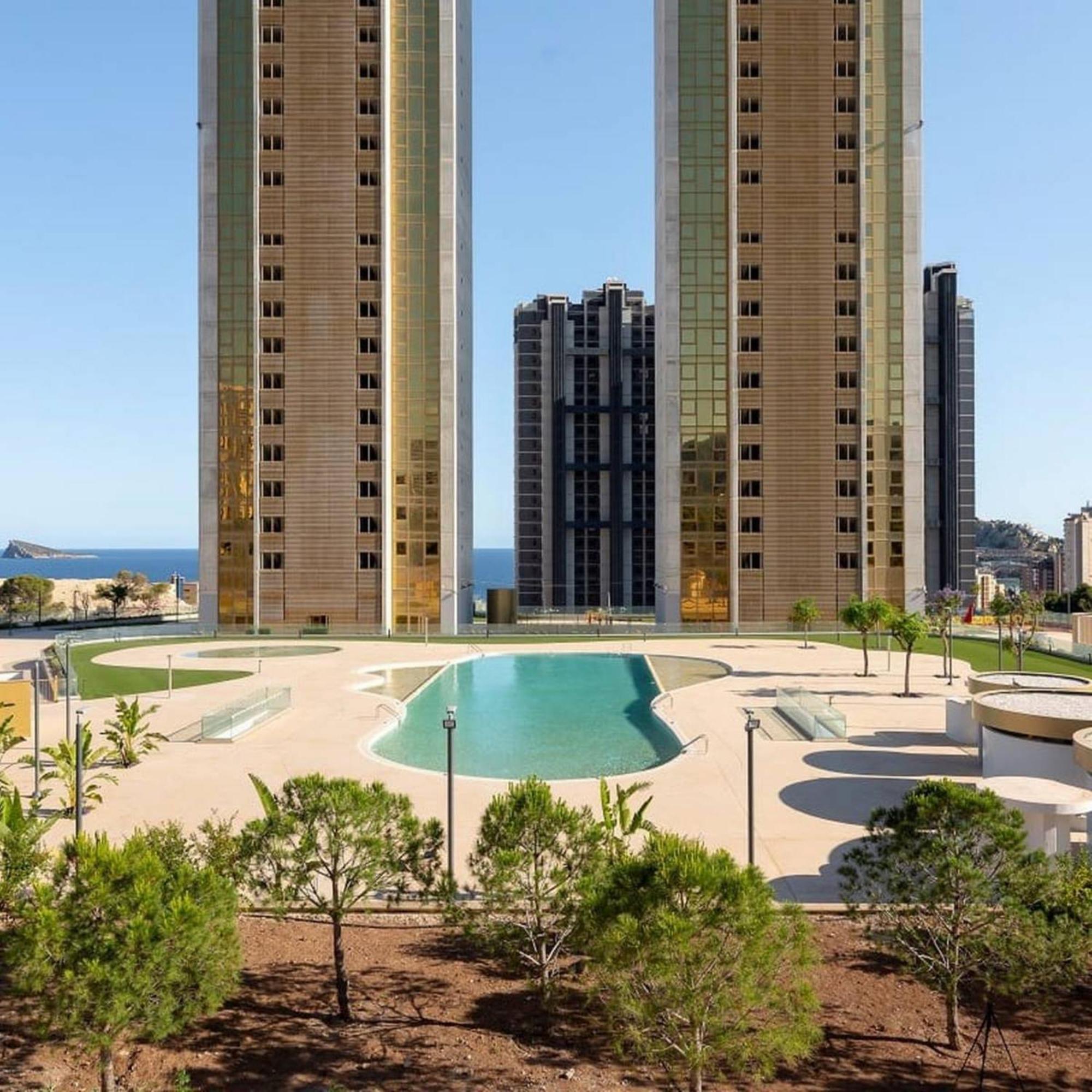 Intempo Residential Sky Resort & Spa - Benidorm, Espana Buitenkant foto